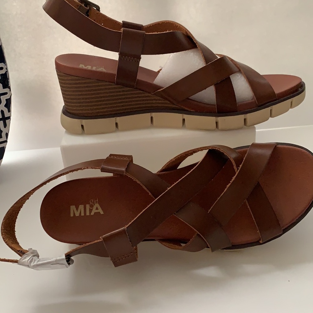 Mia girl Crisscross strap Wedge Sandals Brown 7.5,8,8.5,9.5 - Picture 1 of 12